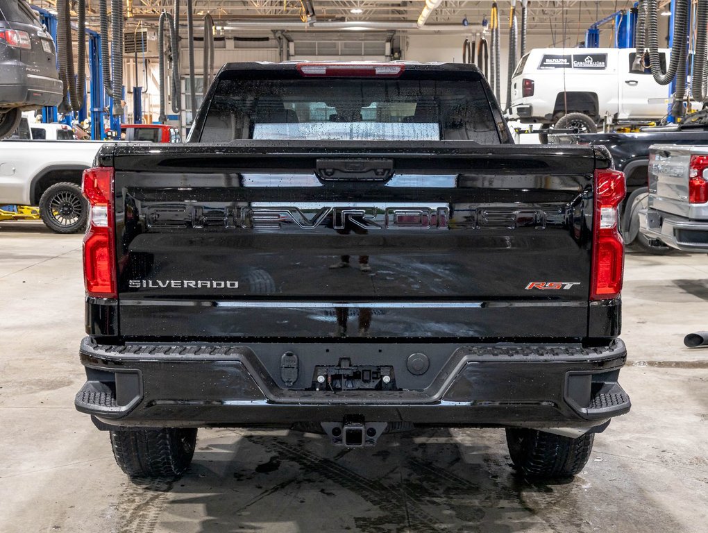 2026 Chevrolet Silverado 1500 in St-Jérôme, Quebec - 8 - w1024h768px