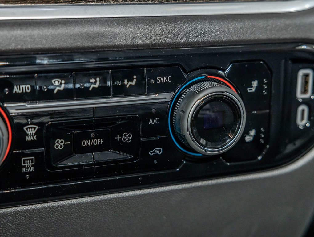 2026 Chevrolet Silverado 1500 in St-Jérôme, Quebec - 24 - w1024h768px