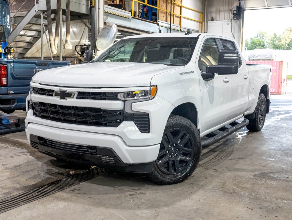 Chevrolet Silverado 1500  2026 à St-Jérôme, Québec - 1 - w1024h768px