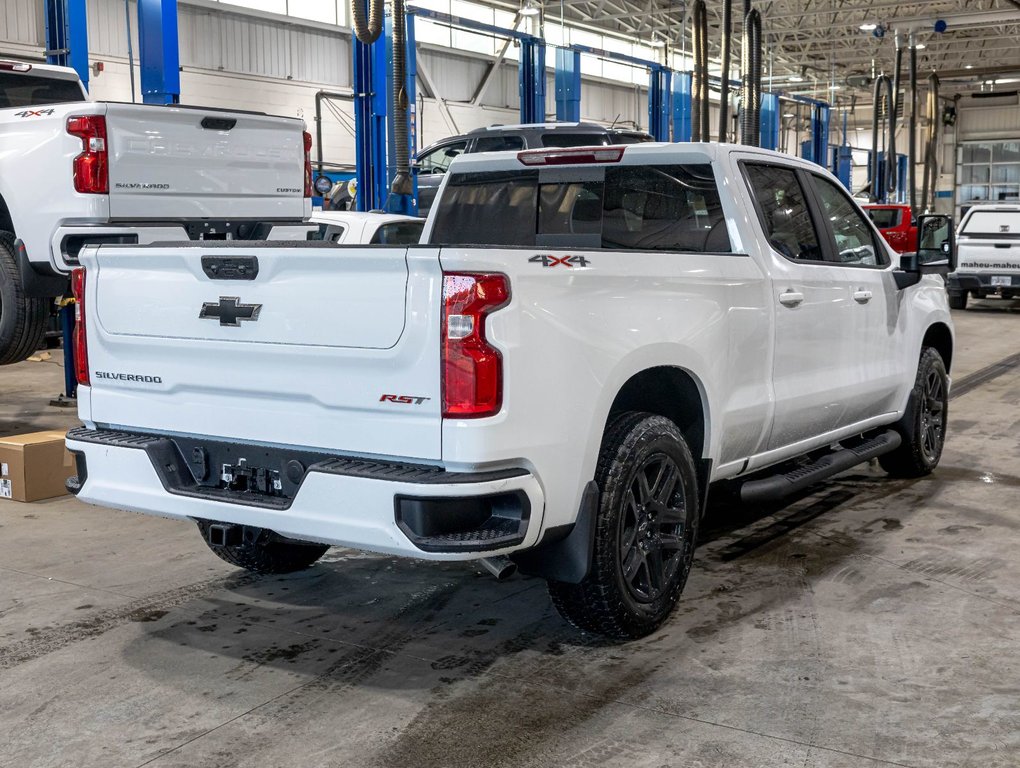 Chevrolet Silverado 1500  2026 à St-Jérôme, Québec - 9 - w1024h768px