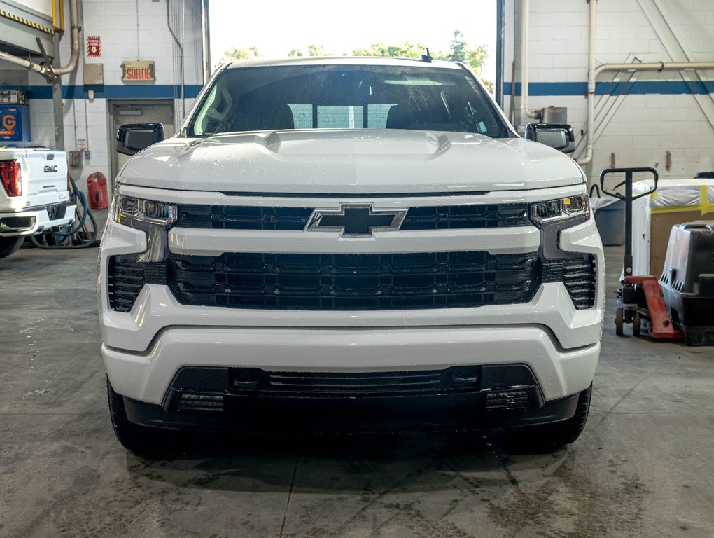 Chevrolet Silverado 1500  2026 à St-Jérôme, Québec - 2 - w1024h768px