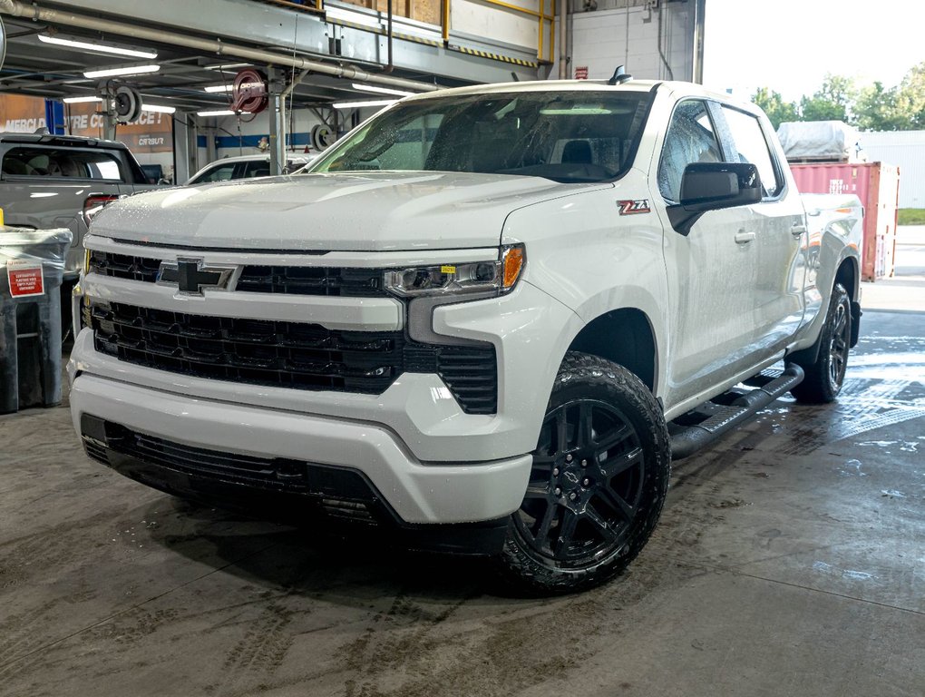 Chevrolet Silverado 1500  2026 à St-Jérôme, Québec - 1 - w1024h768px