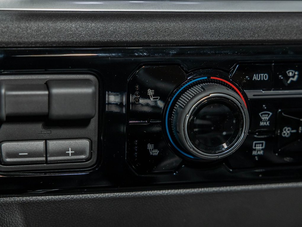 2026 Chevrolet Silverado 1500 in St-Jérôme, Quebec - 22 - w1024h768px