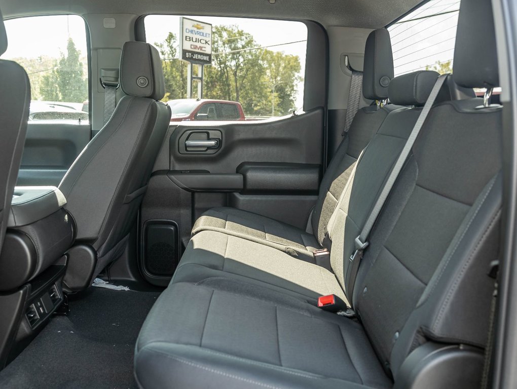 2026 Chevrolet Silverado 1500 in St-Jérôme, Quebec - 29 - w1024h768px