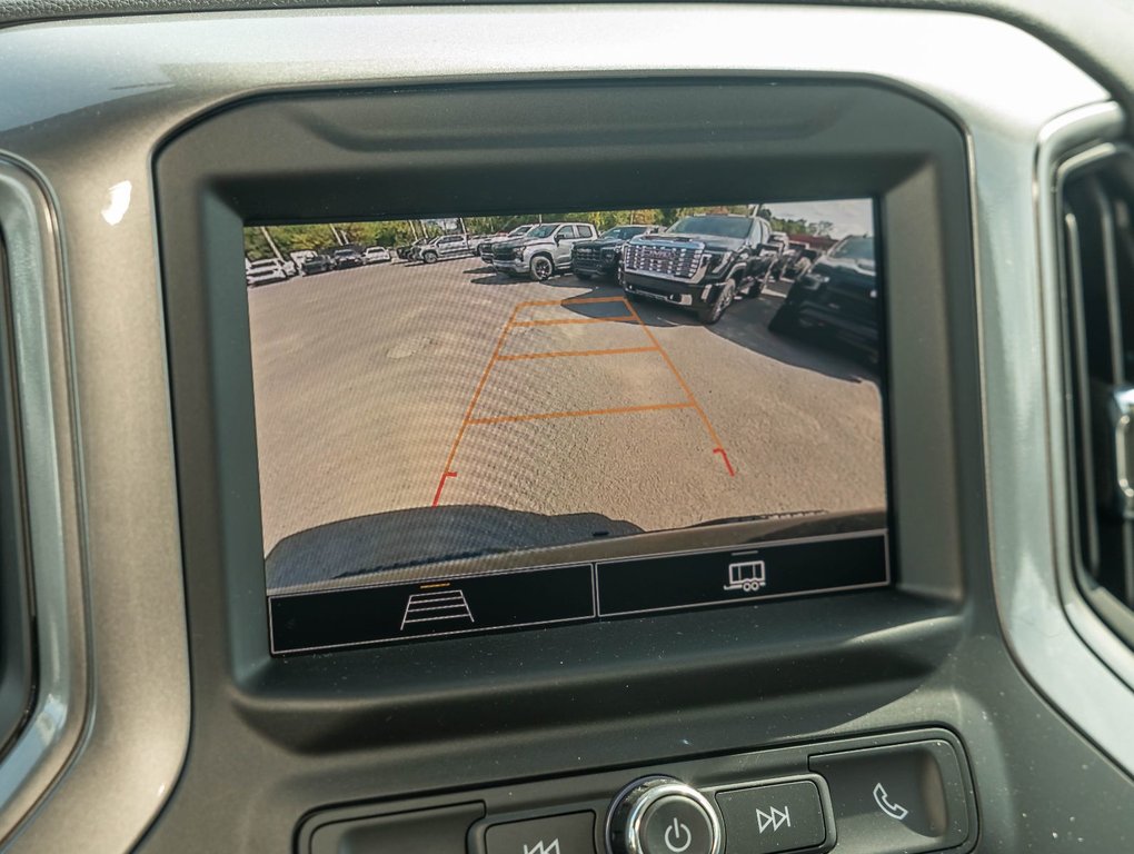 2026 Chevrolet Silverado 1500 in St-Jérôme, Quebec - 17 - w1024h768px