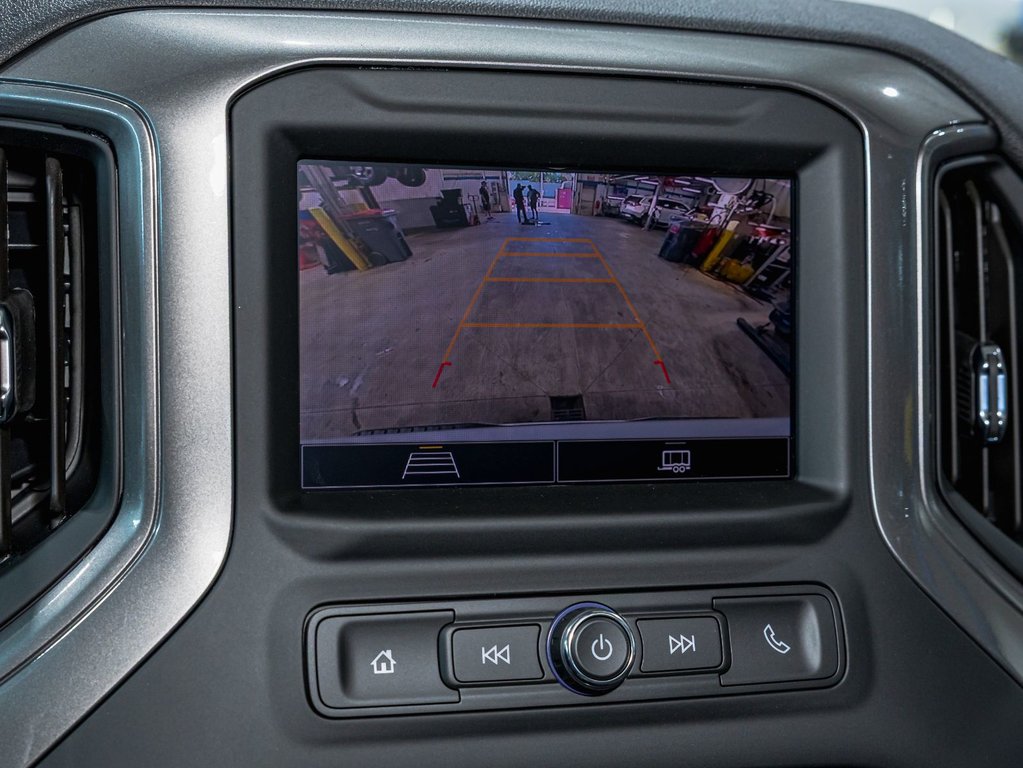 2026 Chevrolet Silverado 1500 in St-Jérôme, Quebec - 16 - w1024h768px