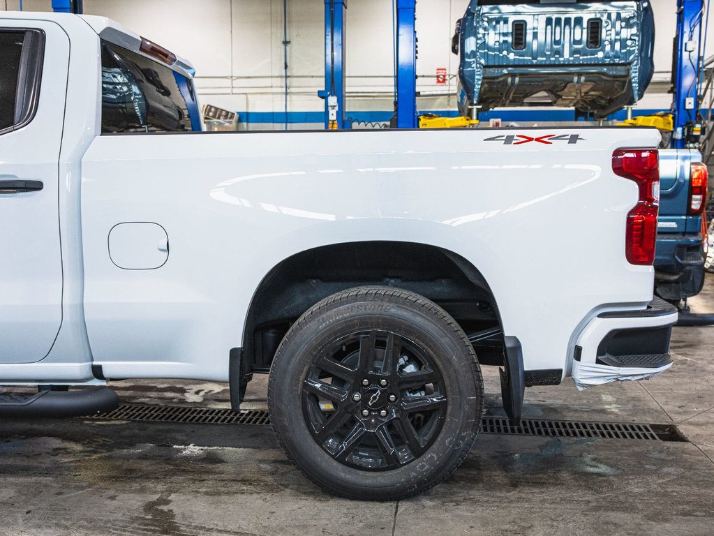 2026 Chevrolet Silverado 1500 in St-Jérôme, Quebec - 30 - w1024h768px