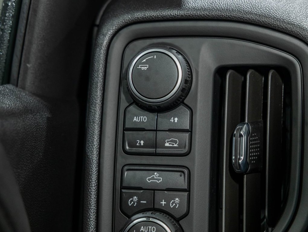 Chevrolet Silverado 1500  2026 à St-Jérôme, Québec - 22 - w1024h768px