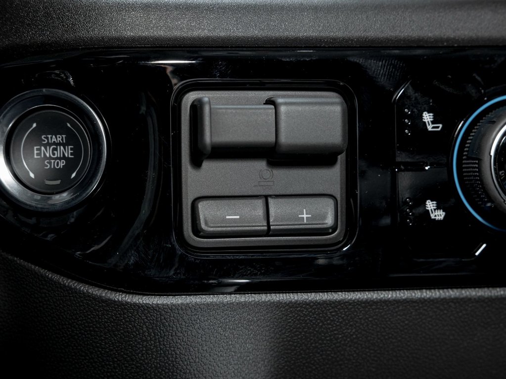 Chevrolet Silverado 1500  2026 à St-Jérôme, Québec - 24 - w1024h768px