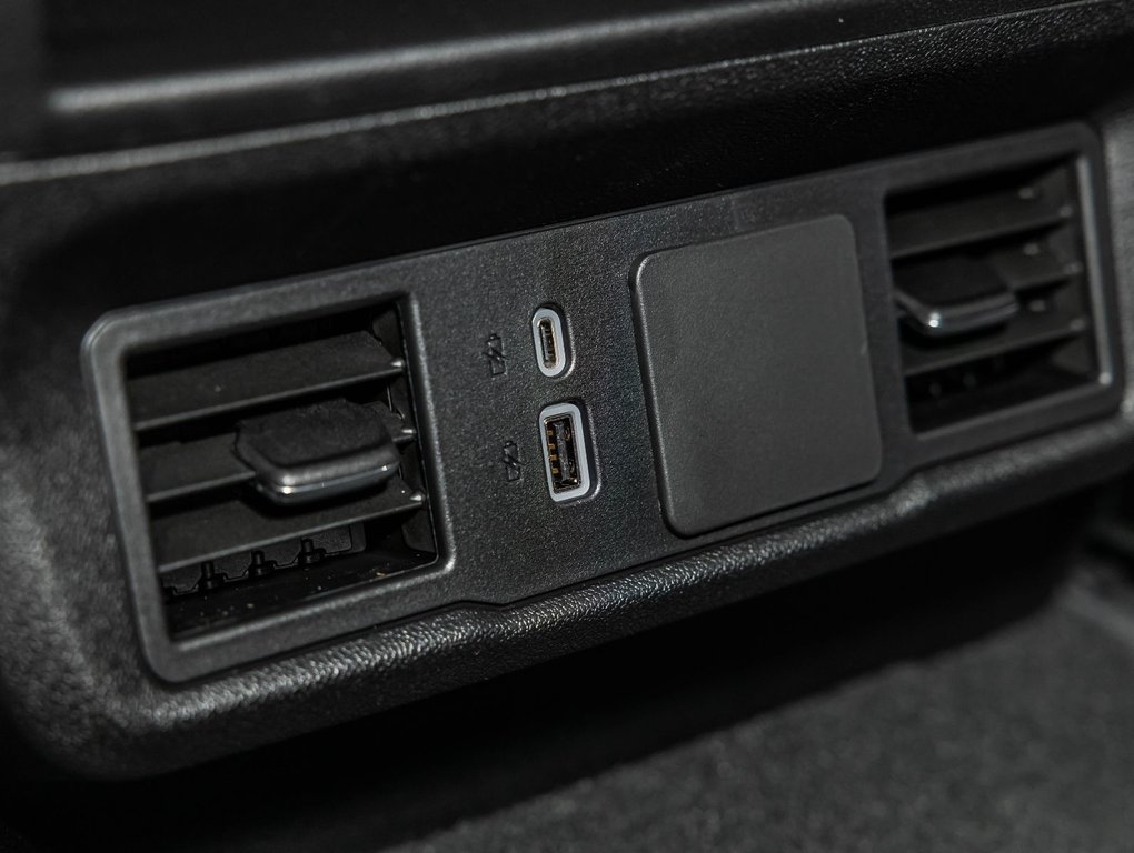 Chevrolet Silverado 1500  2026 à St-Jérôme, Québec - 30 - w1024h768px