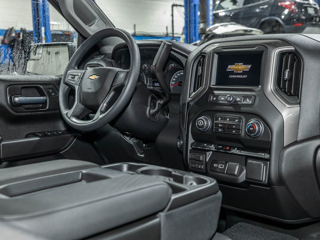 Chevrolet Silverado 1500  2026 à St-Jérôme, Québec - 27 - w1024h768px
