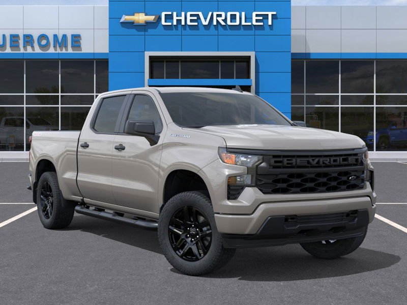 2026 Chevrolet Silverado 1500 in St-Jérôme, Quebec - 7 - w1024h768px