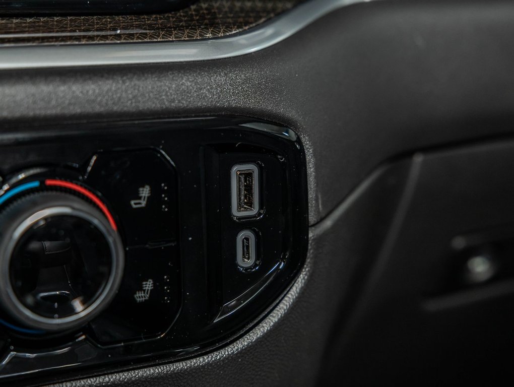 Chevrolet Silverado 1500  2026 à St-Jérôme, Québec - 30 - w1024h768px