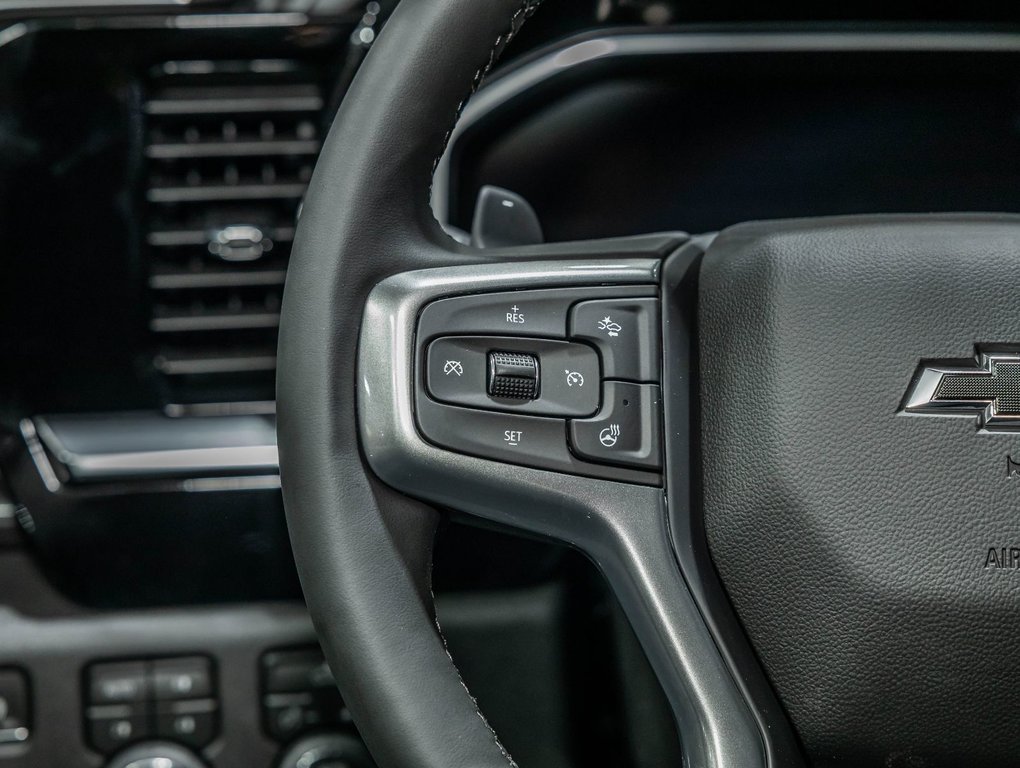 Chevrolet Silverado 1500  2026 à St-Jérôme, Québec - 15 - w1024h768px