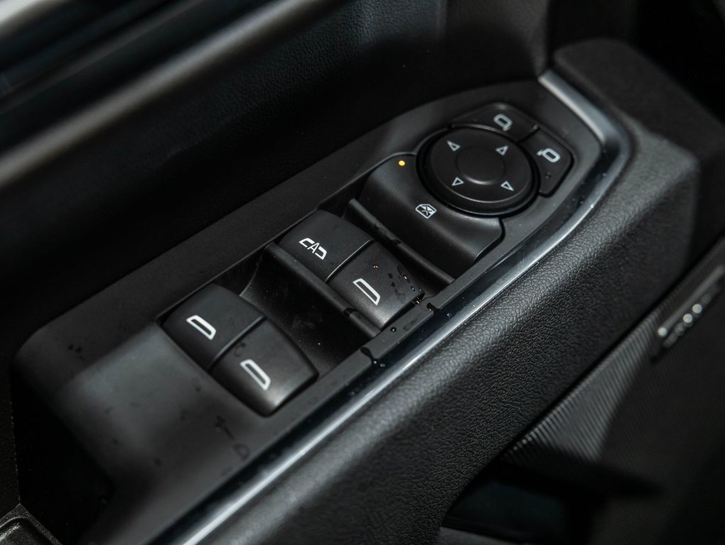 Chevrolet Silverado 1500  2026 à St-Jérôme, Québec - 27 - w1024h768px