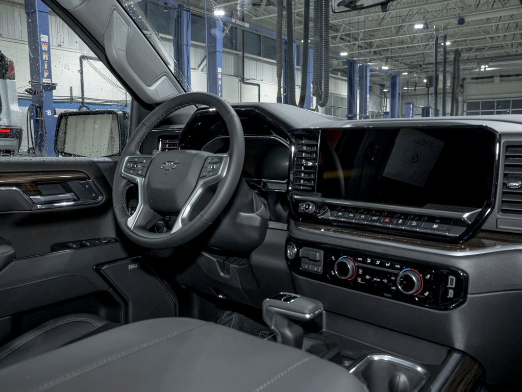 2026 Chevrolet Silverado 1500 in St-Jérôme, Quebec - 31 - w1024h768px
