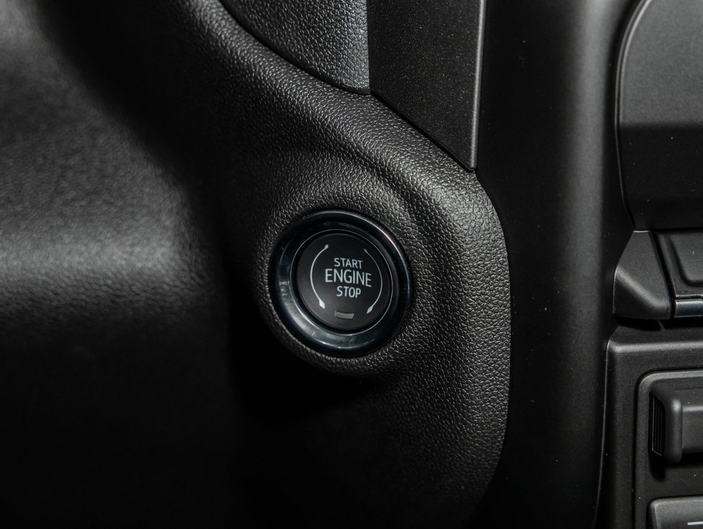 2026 Chevrolet Silverado 1500 in St-Jérôme, Quebec - 19 - w1024h768px