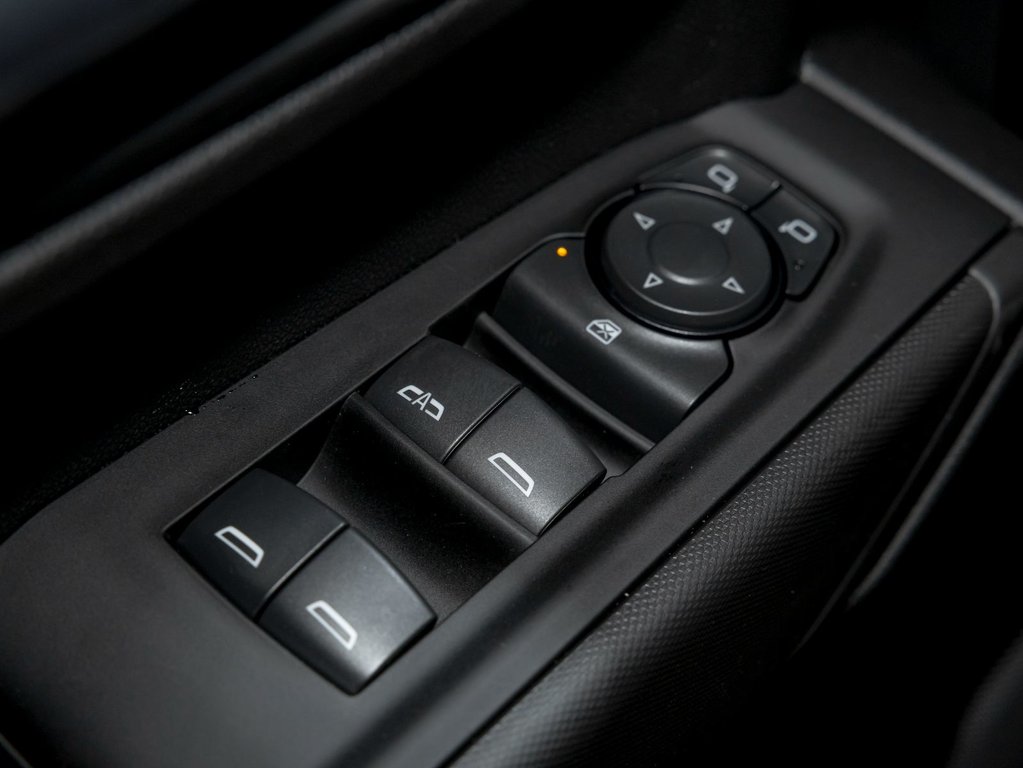 2026 Chevrolet Silverado 1500 in St-Jérôme, Quebec - 24 - w1024h768px