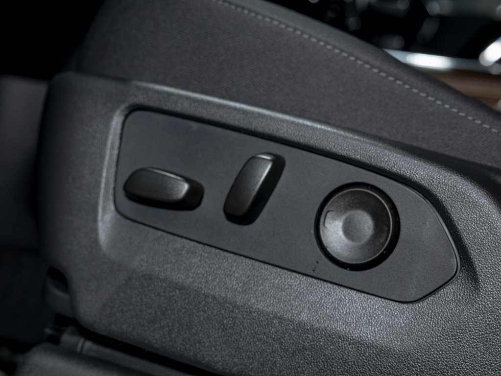 2026 Chevrolet Silverado 1500 in St-Jérôme, Quebec - 25 - w1024h768px