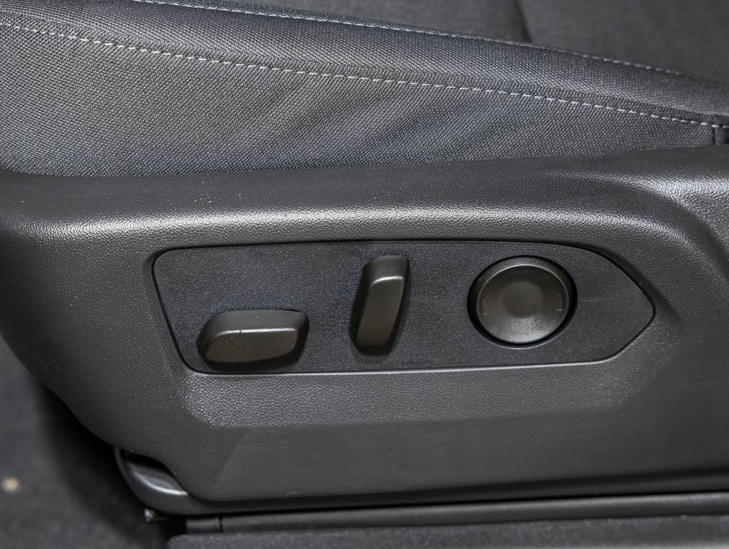 Chevrolet Silverado 1500  2026 à St-Jérôme, Québec - 24 - w1024h768px