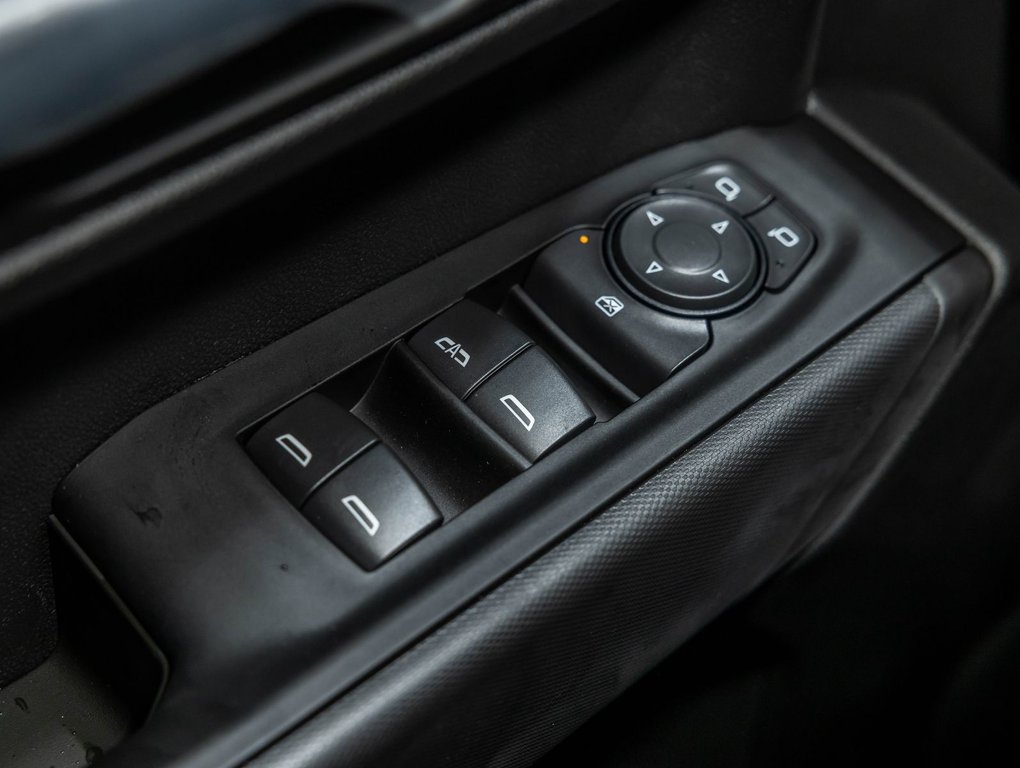 2026 Chevrolet Silverado 1500 in St-Jérôme, Quebec - 25 - w1024h768px