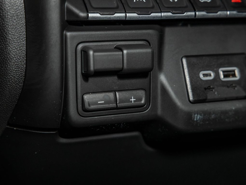 2026 Chevrolet Silverado 1500 in St-Jérôme, Quebec - 23 - w1024h768px