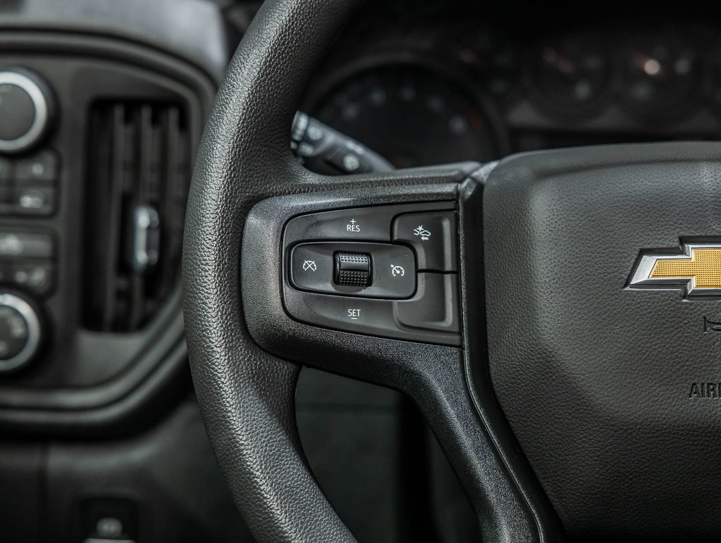 2026 Chevrolet Silverado 1500 in St-Jérôme, Quebec - 13 - w1024h768px