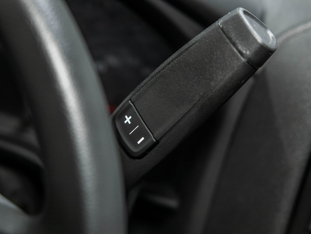 2026 Chevrolet Silverado 1500 in St-Jérôme, Quebec - 15 - w1024h768px