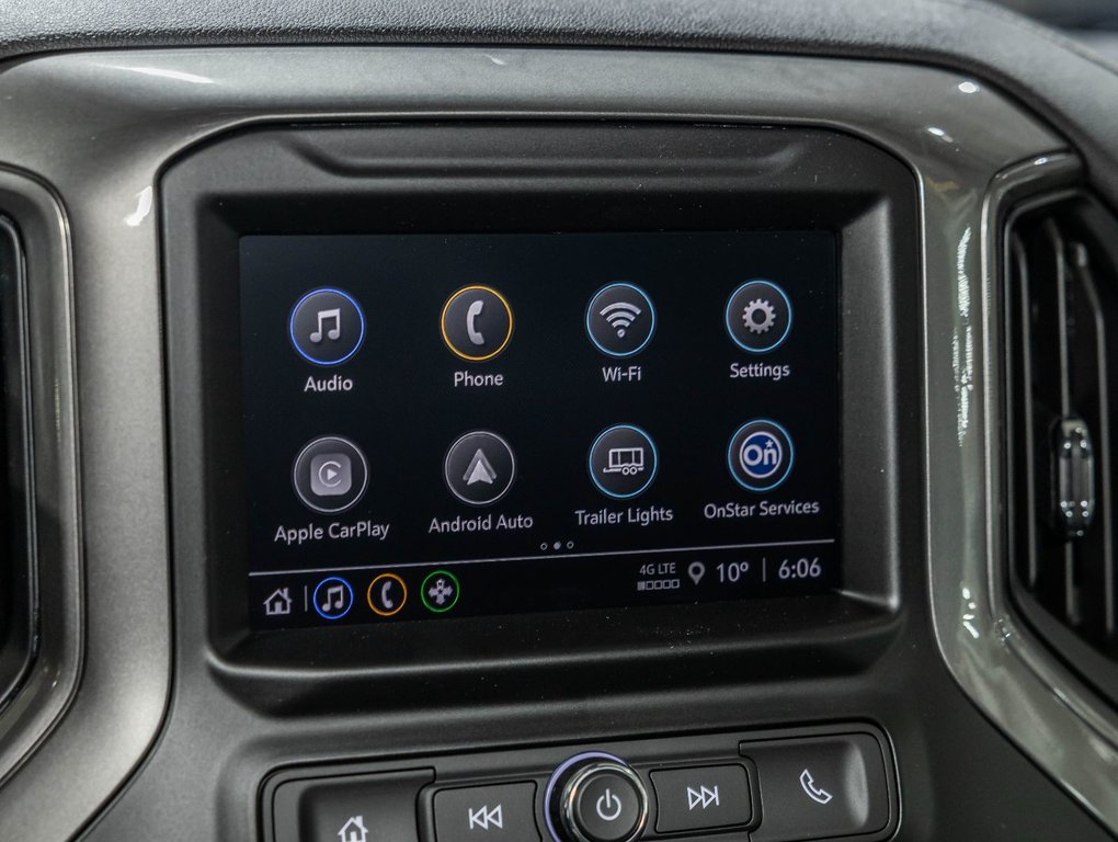 2026 Chevrolet Silverado 1500 in St-Jérôme, Quebec - 16 - w1024h768px