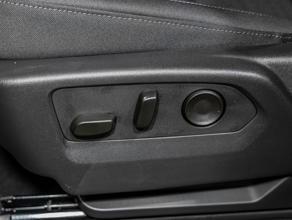 2026 Chevrolet Silverado 1500 in St-Jérôme, Quebec - 24 - w1024h768px