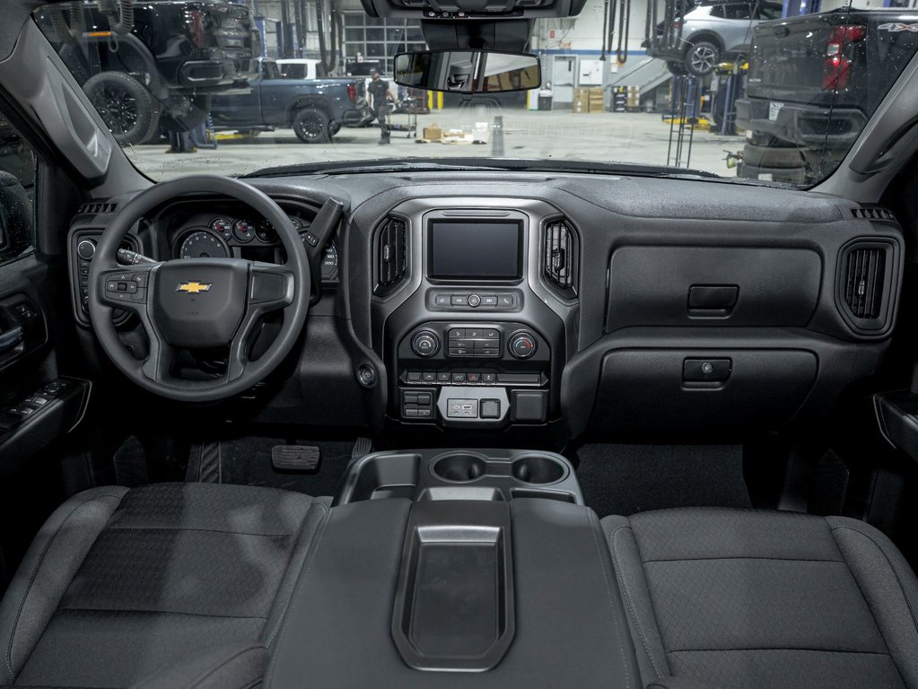 2026 Chevrolet Silverado 1500 in St-Jérôme, Quebec - 4 - w1024h768px