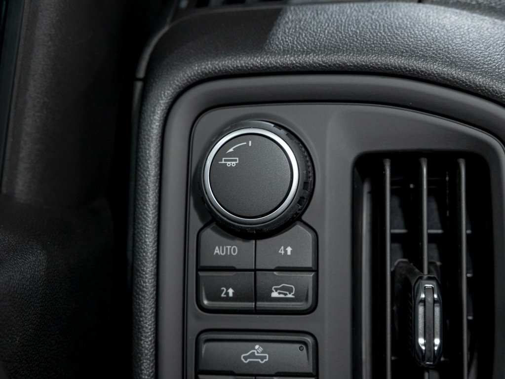 2026 Chevrolet Silverado 1500 in St-Jérôme, Quebec - 20 - w1024h768px