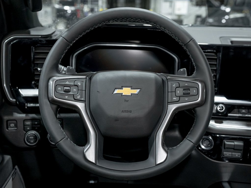 2026 Chevrolet Silverado 1500 in St-Jérôme, Quebec - 13 - w1024h768px