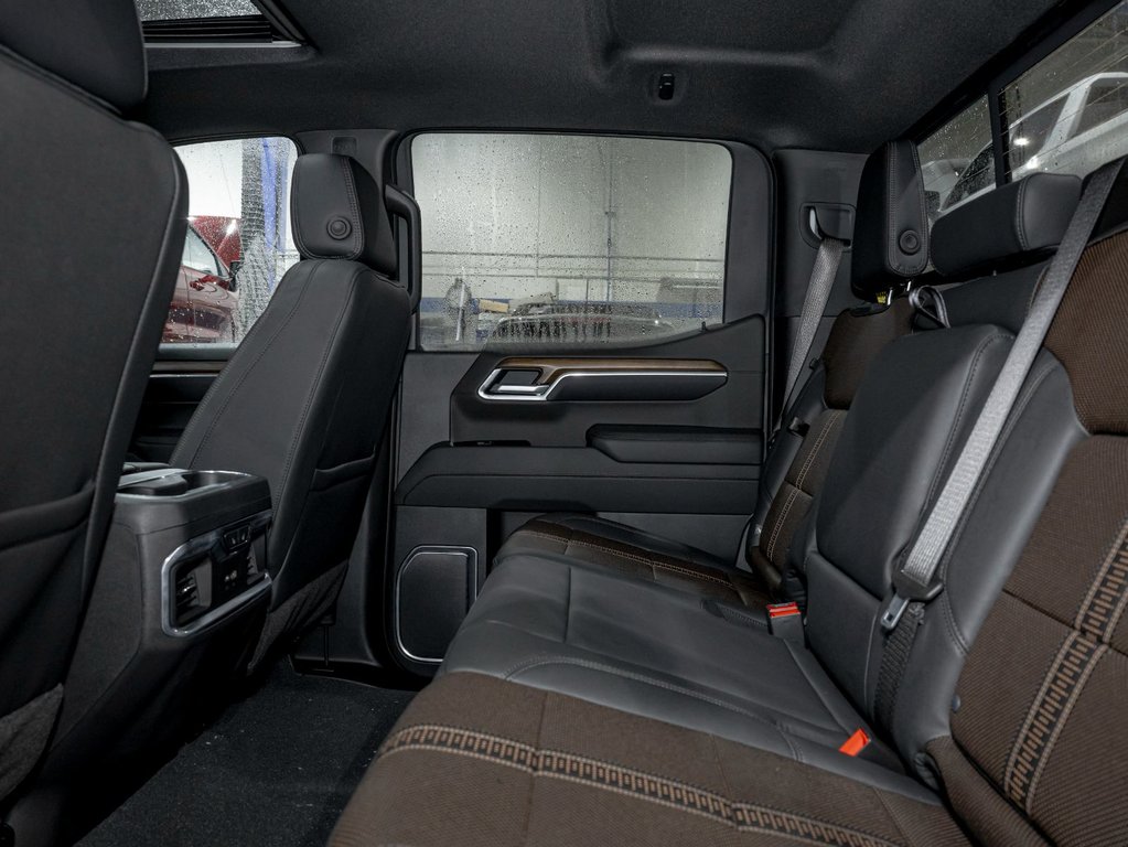 2026 Chevrolet Silverado 1500 in St-Jérôme, Quebec - 30 - w1024h768px