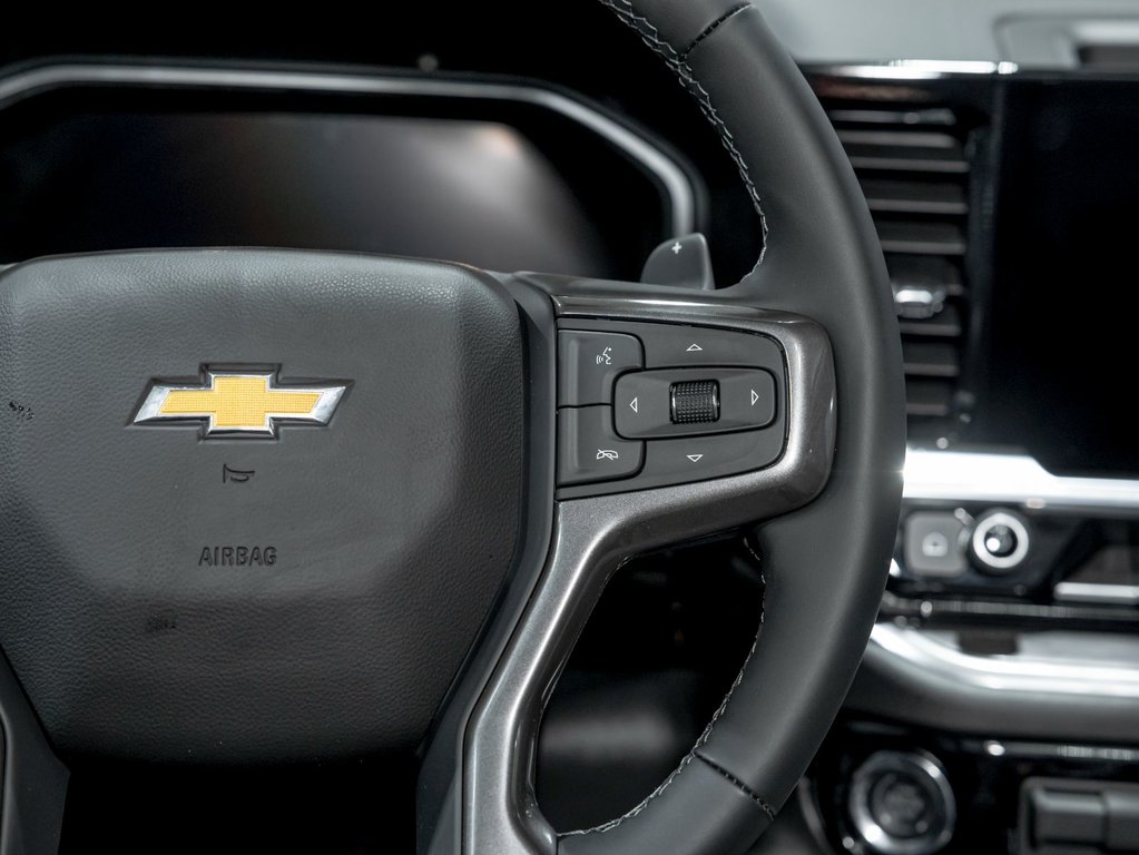 2026 Chevrolet Silverado 1500 in St-Jérôme, Quebec - 16 - w1024h768px