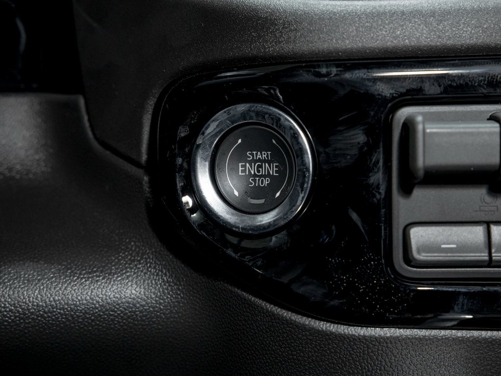 2026 Chevrolet Silverado 1500 in St-Jérôme, Quebec - 19 - w1024h768px