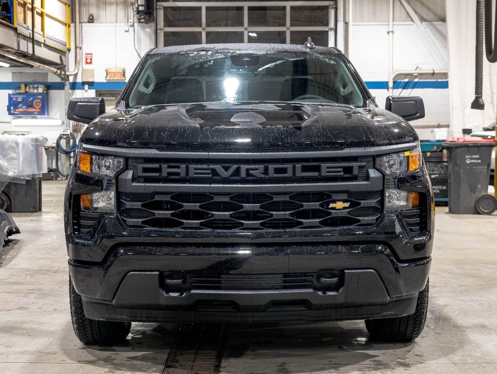 2026 Chevrolet Silverado 1500 in St-Jérôme, Quebec - 2 - w1024h768px