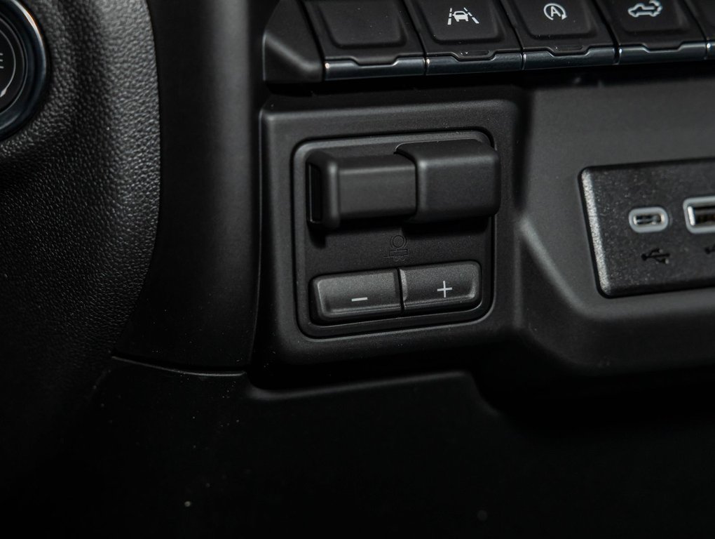 2026 Chevrolet Silverado 1500 in St-Jérôme, Quebec - 23 - w1024h768px