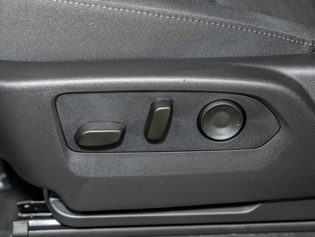 2026 Chevrolet Silverado 1500 in St-Jérôme, Quebec - 24 - w1024h768px