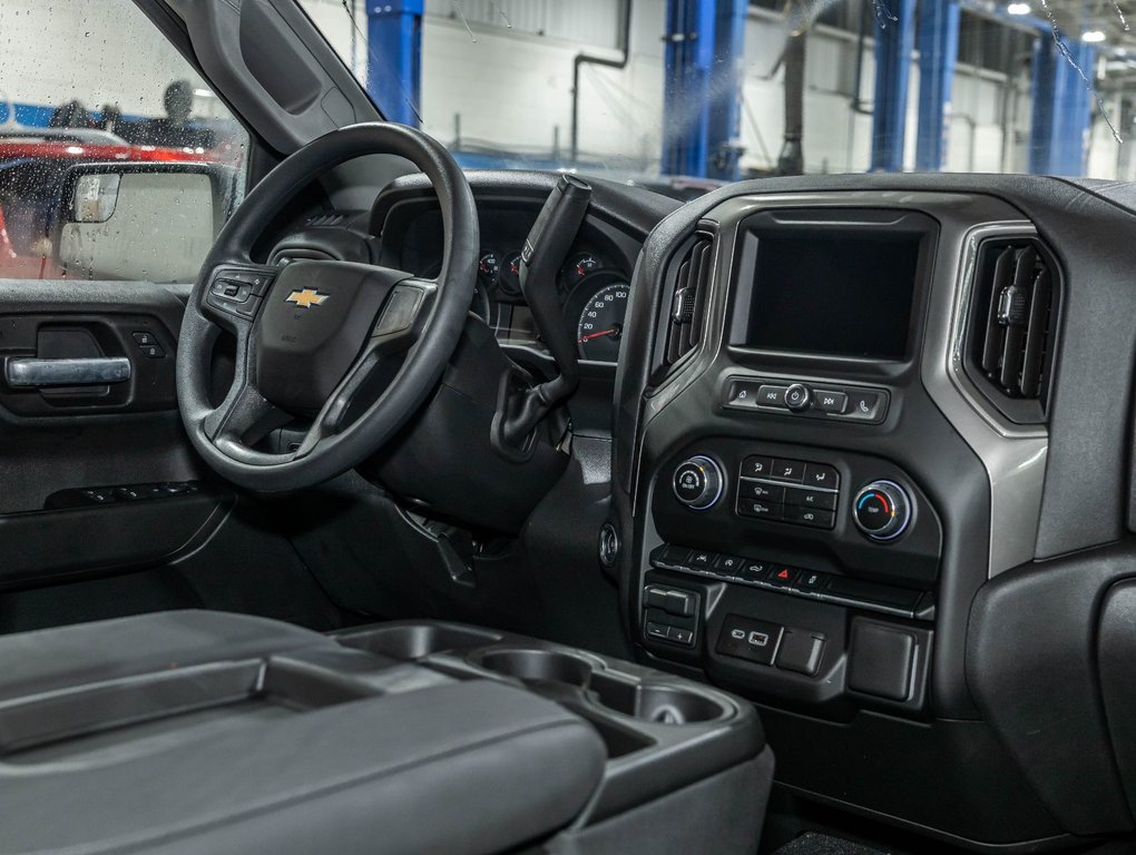 2026 Chevrolet Silverado 1500 in St-Jérôme, Quebec - 27 - w1024h768px