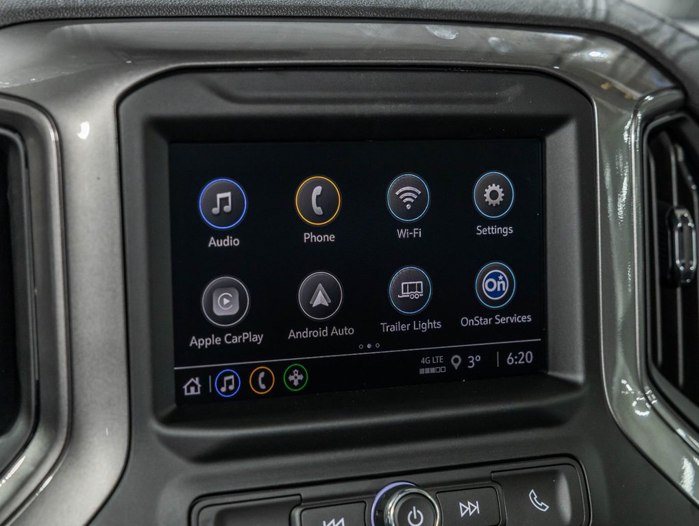 2026 Chevrolet Silverado 1500 in St-Jérôme, Quebec - 16 - w1024h768px