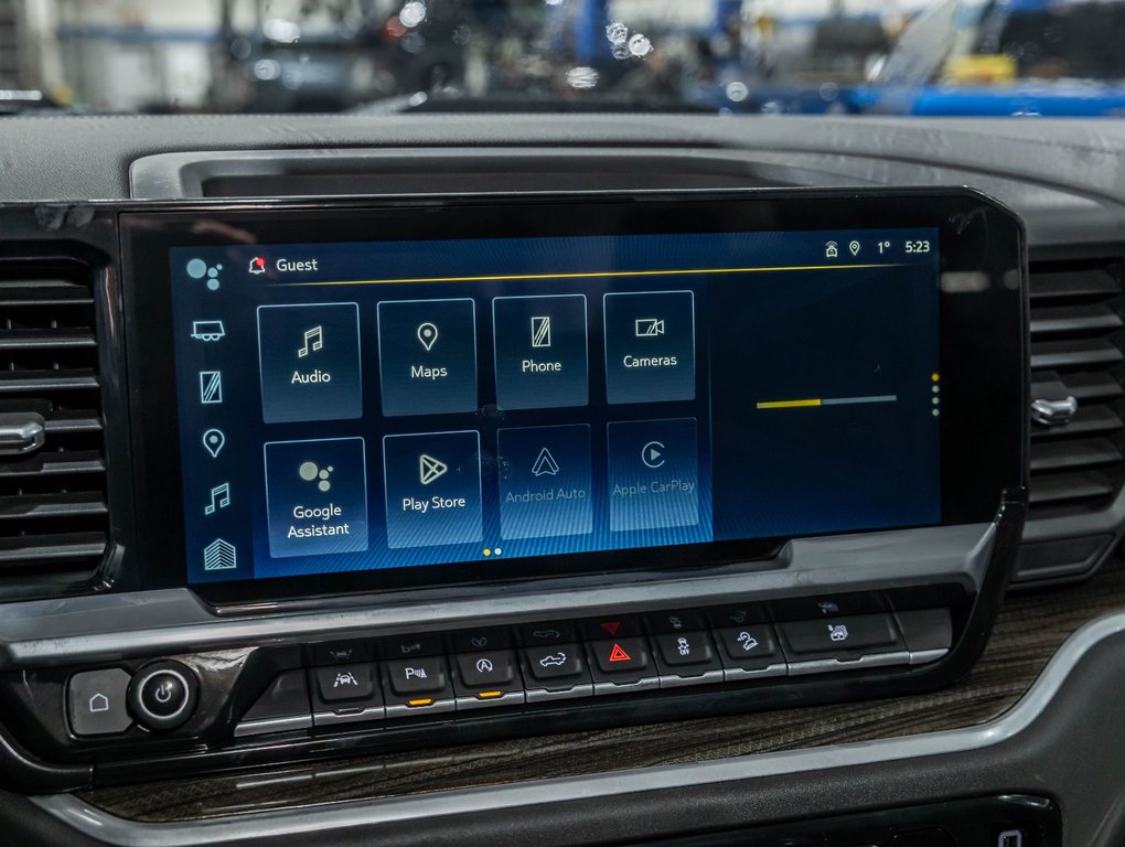 2026 Chevrolet Silverado 1500 in St-Jérôme, Quebec - 17 - w1024h768px