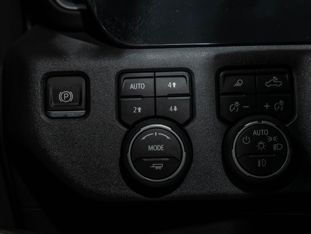 2026 Chevrolet Silverado 1500 in St-Jérôme, Quebec - 24 - w1024h768px