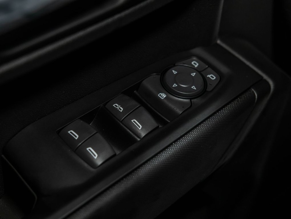 2026 Chevrolet Silverado 1500 in St-Jérôme, Quebec - 24 - w1024h768px