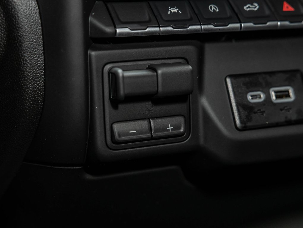 2026 Chevrolet Silverado 1500 in St-Jérôme, Quebec - 23 - w1024h768px