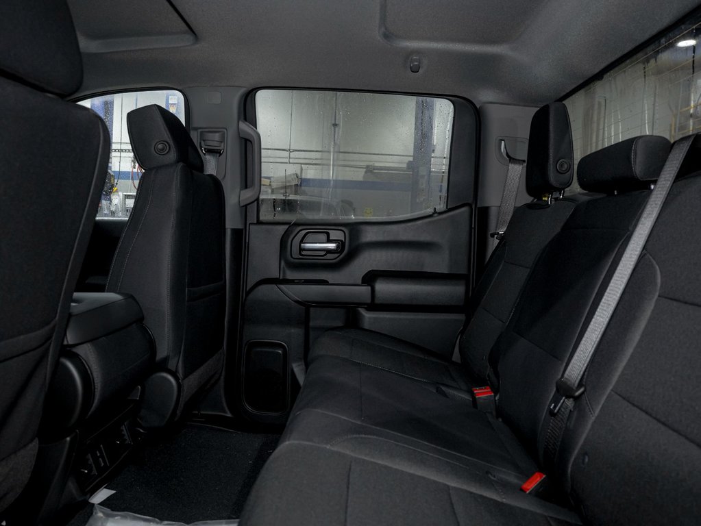 2026 Chevrolet Silverado 1500 in St-Jérôme, Quebec - 25 - w1024h768px