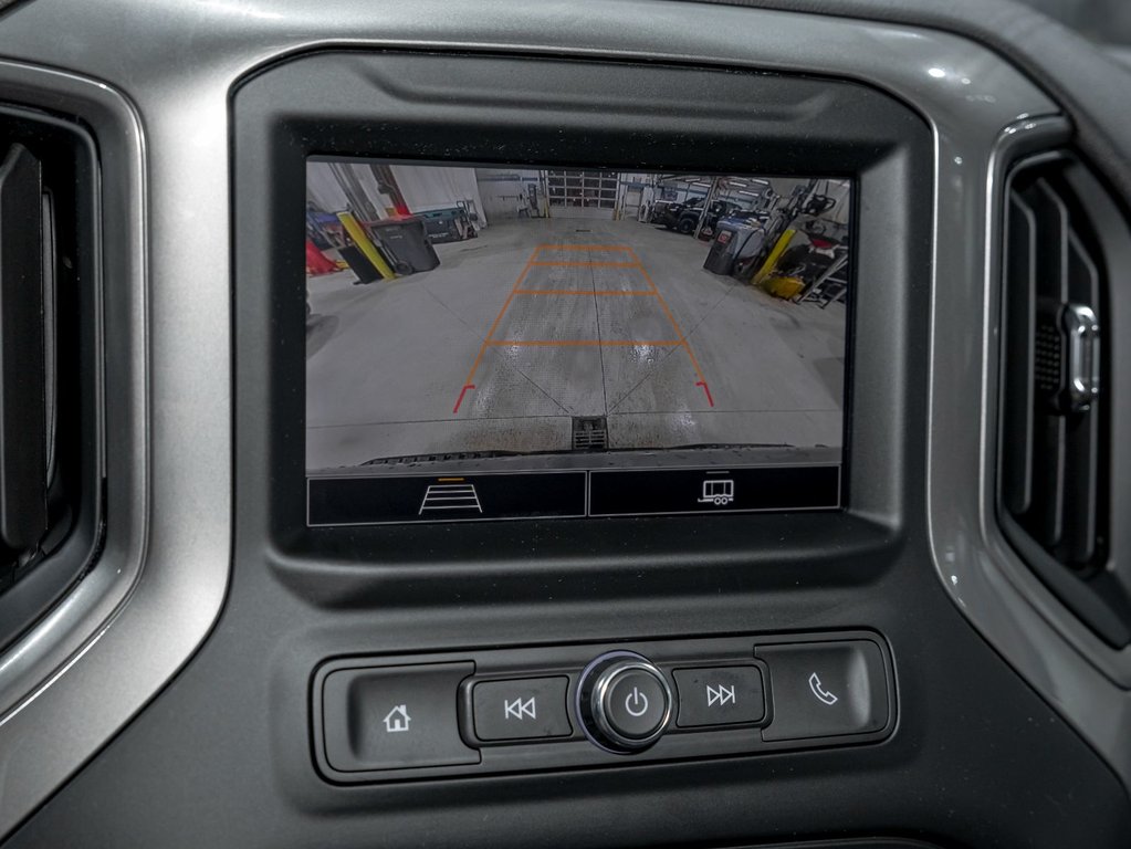 2026 Chevrolet Silverado 1500 in St-Jérôme, Quebec - 16 - w1024h768px