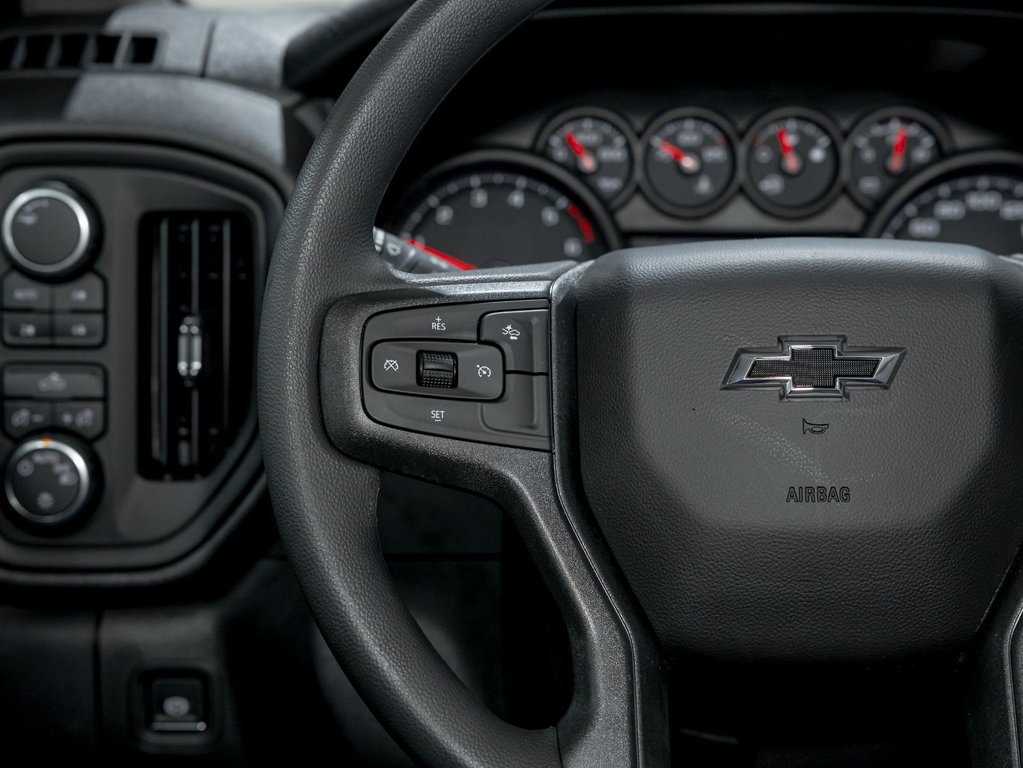 2026 Chevrolet Silverado 1500 in St-Jérôme, Quebec - 13 - w1024h768px