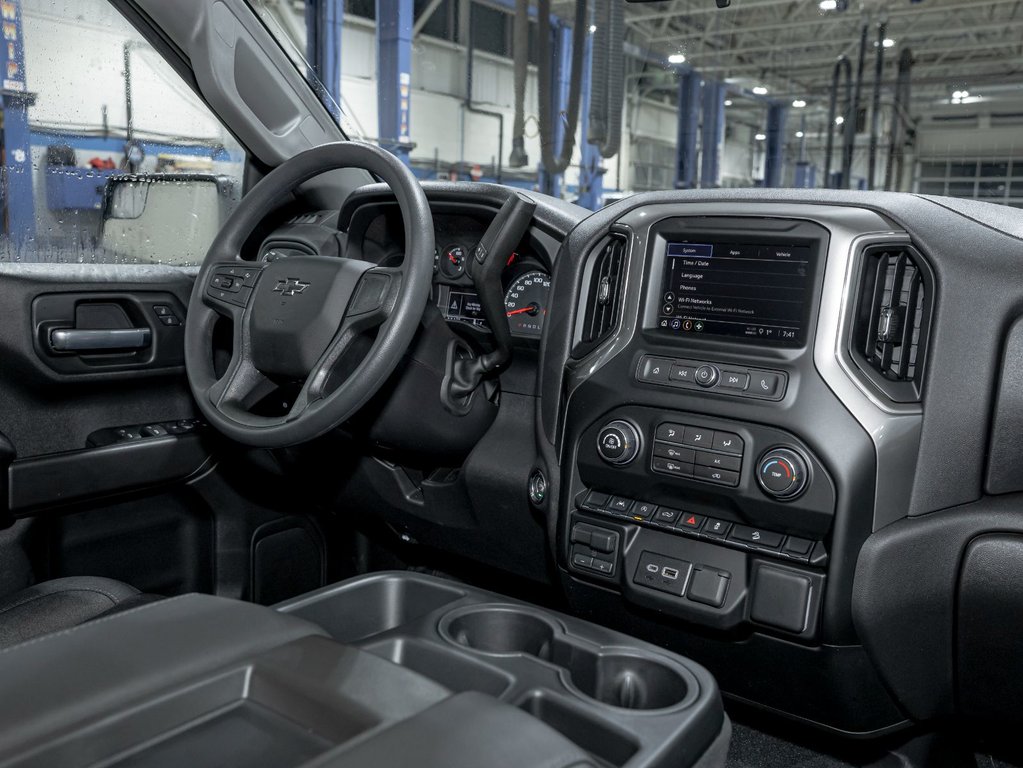2026 Chevrolet Silverado 1500 in St-Jérôme, Quebec - 26 - w1024h768px