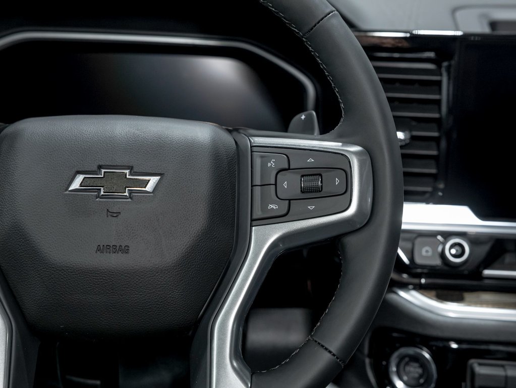 2026 Chevrolet Silverado 1500 in St-Jérôme, Quebec - 16 - w1024h768px